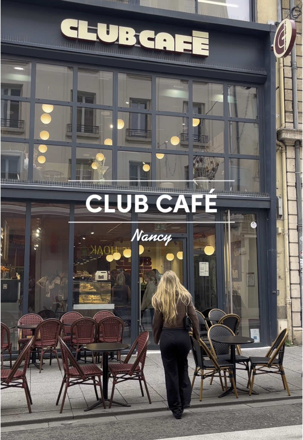 CLUB CAFÉ